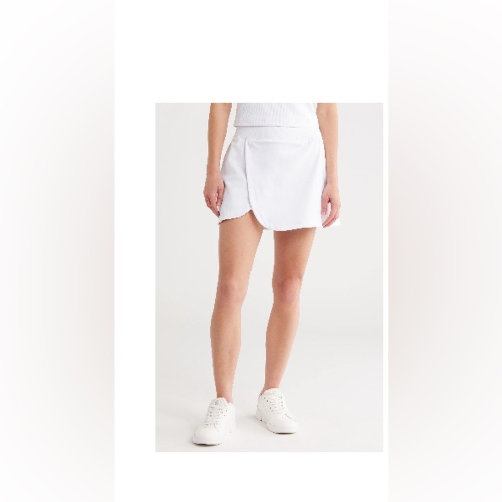 90 degree by reflex Wonderlink tulip hem skirt- NWT